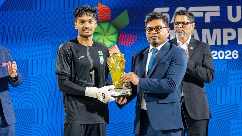 টুর্নামেন্টসেরা বাংলাদেশের গোলরক্ষক, দেশবাসীকে শিরোপা উৎসর্গ